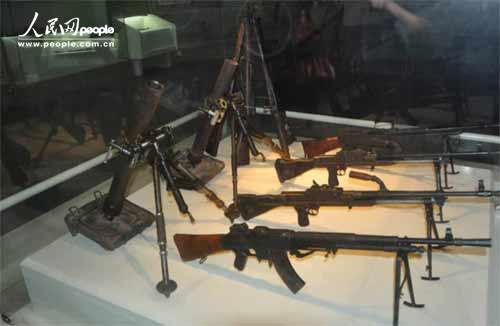 һ���Ŏ�����^��(n��i)չ���İ�·܊�U�@����܊�b���������ڷ� �z��