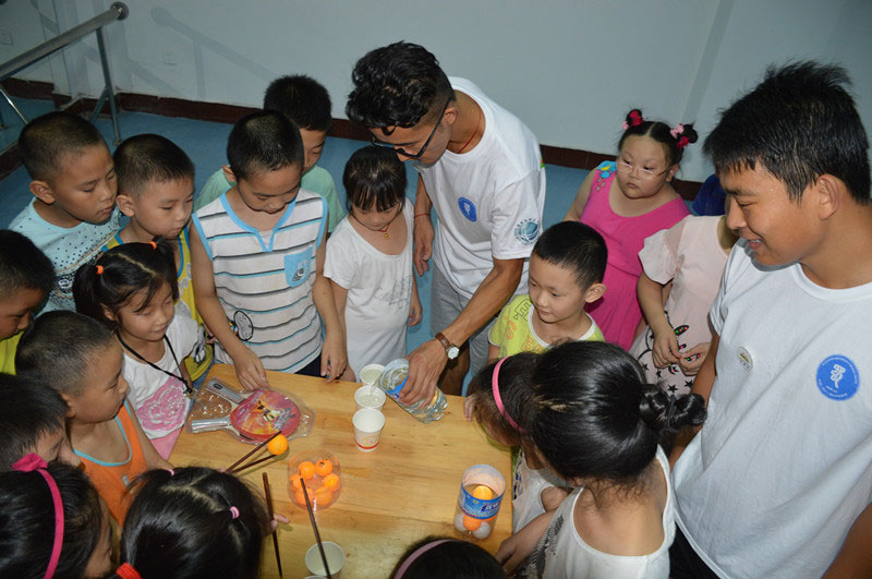 ����׌������������뼯�w��־Ը�ߎ��I(l��ng)���ӂ��汧�F����ƹ�������Aƹ������Ʊ��Α���