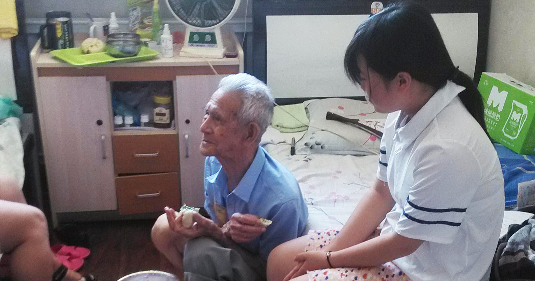 ʯ���Ӵ�W(xu��)�����L����(zh��n)�ϱ���(sh��)�`�أ�ʯ�����������е�