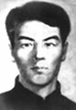 ����̩��1907��1936�������Ŀ�������Ӣ�ۣ��|������(li��n)܊�ڶ�܊��(chu��ng)���˺���Ҫ�I(l��ng)��(d��o)�����|��ʡ�wƽ�h�����w���У��ˡ�1931������Ї����a(ch��n)�h��12�����Ӽ��h����ͬ�˽M�����L(zh��ng)��1932����������^��ú�V�_չ�����\(y��n)��(d��ng)������ԓ�V����ͬ�˕�ӛ��1933��9�®�(d��ng)�x���й��|�M��ίί�T��܊�²��L(zh��ng)����v�Ζ|���������܊�ڶ�܊��(d��)������ί���|���������܊�ڶ�܊܊�L(zh��ng)���|������(li��n)܊�ڶ�܊܊�L(zh��ng)���|������(li��n)܊��һ·܊����˾�����1936��11��7�գ���ָ�]�����hС���Ӵ壨��ٽ�Դ�h����(zh��n)���Р�����