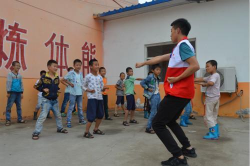 �x�ЌW(xu��)Ժ�tʮ��ů��־Ը����(w��)�(du��)��ɽ��ʡ�����н��ڿh��Ȫ�l(xi��ng)־Ը����(w��)�����Ȫ�l(xi��ng)�ĺ��ӂ��_�O(sh��)��ȭ���n�����g(sh��)�n������(qi��ng)�w�|(zh��)�����M(j��n)��������ȫ��l(f��)չ��