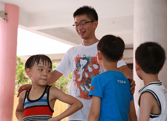 ���ݴ�W(xu��)��֪�Ľ�㡱����������`꠵��㽭�������_չ֧�̻�����鮔(d��ng)?sh��)��l(xi��ng)����С�W(xu��)���ռ��W��ƥ�˽������D��־Ը��ٝ�S���ӂ���