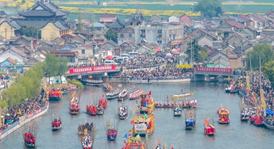 江蘇興化：茅山會船