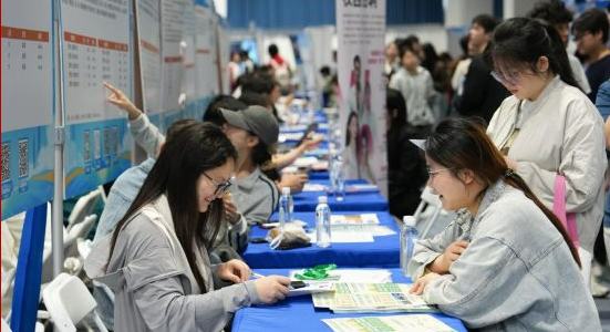 湖南啟動促進(jìn)高校畢業(yè)生就業(yè)創(chuàng)業(yè)行動